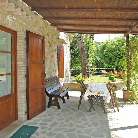 Holiday home Podere Cafaggiolo-2 By Interhome